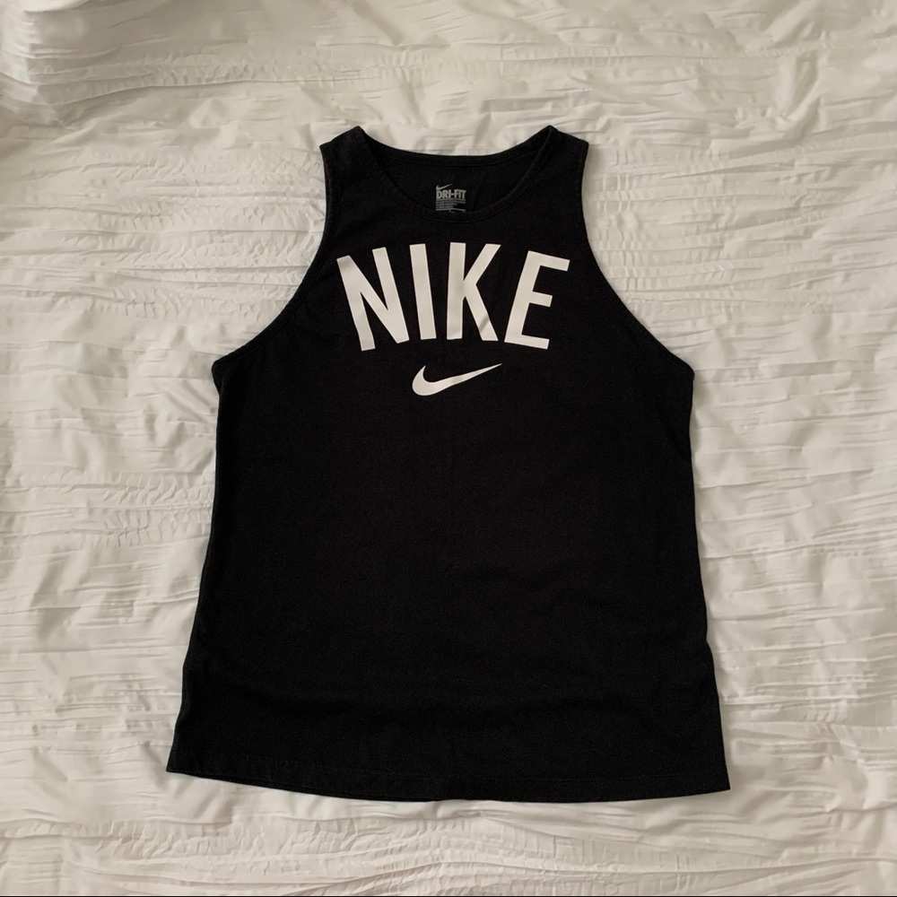 Nike workout tank top